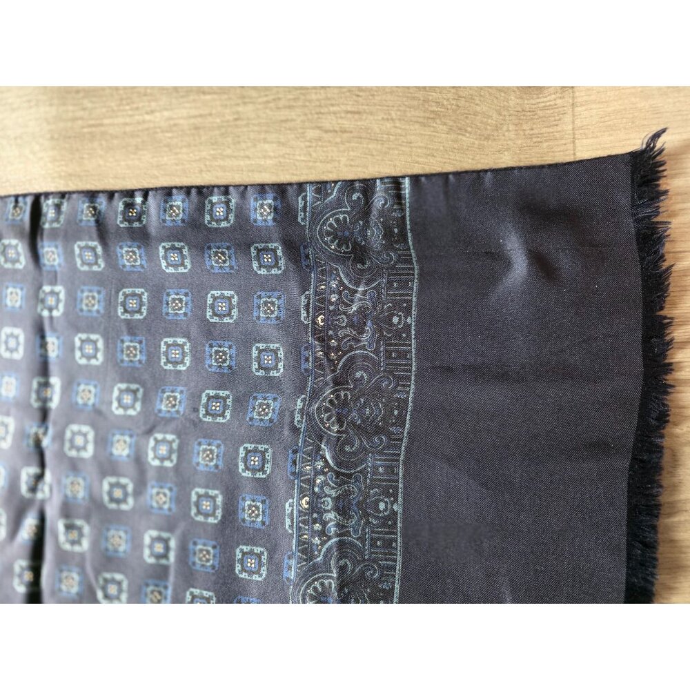 Vintage Cisco Blue Silk & Cashmere Wool Reversible Scarf - Picture 4 of 4